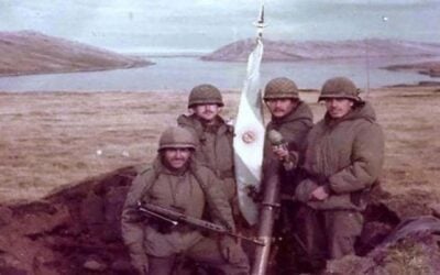 Argentina vs UK: Falkland War